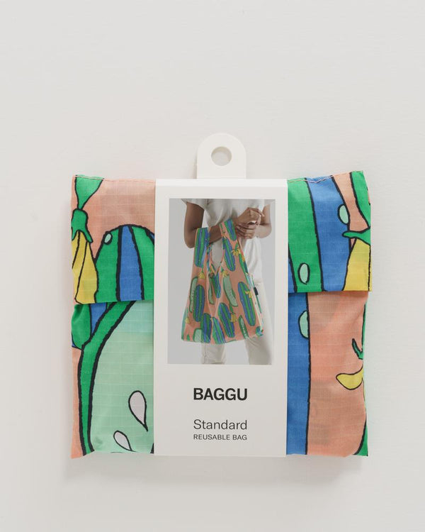 baggu cucumber reusable bag in pouch